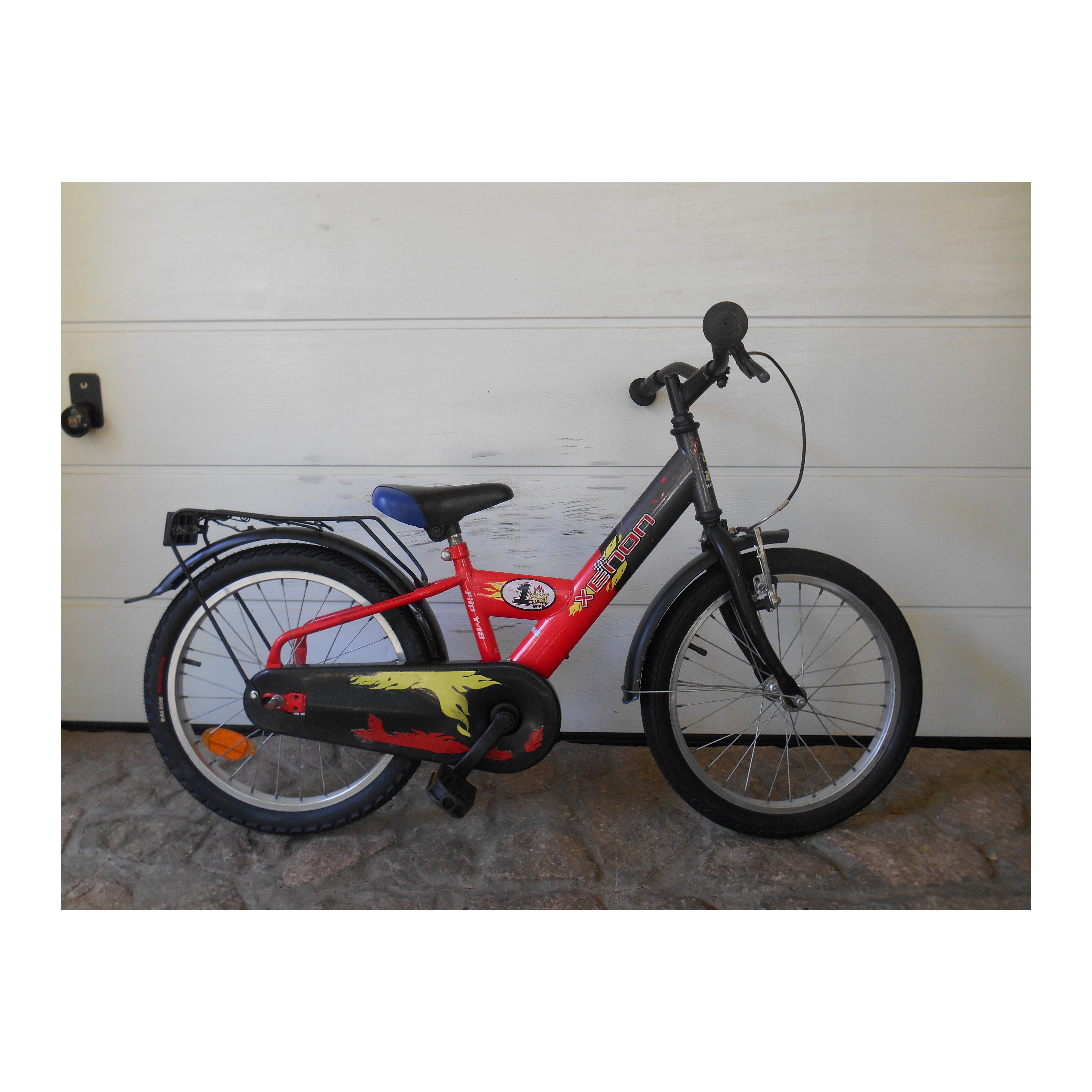 18 colos Xenon gyerekkerékpár