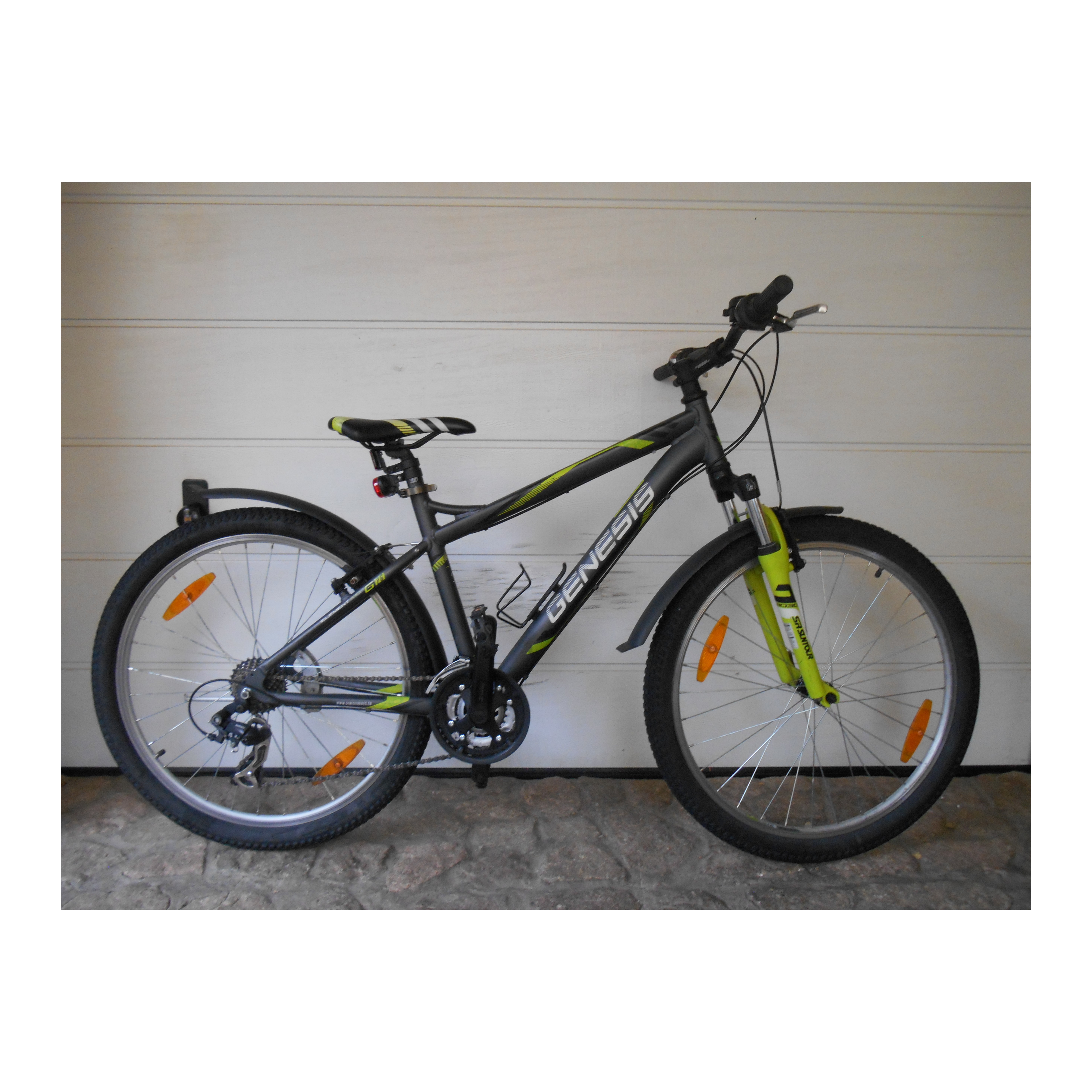 26 colos Genesis Element osztrák alu kerékpár