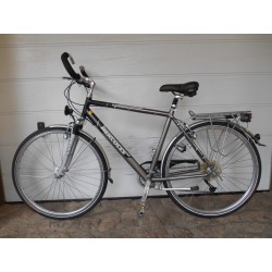 28 colos Hercules német férfi alu trekkingkerékpár