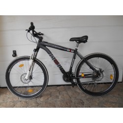 26 colos McKenzie német alu kerékpár