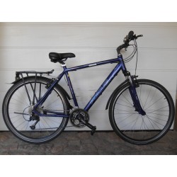 28 colos Focus férfi alu...