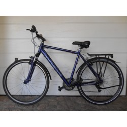 28 colos Focus férfi alu trekkingkerékpár