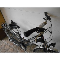 28 colos KTM Life női alu trekkingkerékpár