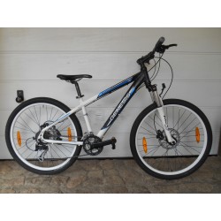 26 colos Genesis osztrák...