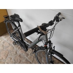 28 colos Ghost női alu trekkingkerékpár