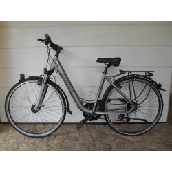 28 colos Ghost női alu trekkingkerékpár