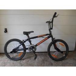 20 colos Issimo BMX kerékpár