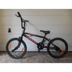 20 colos Issimo BMX kerékpár